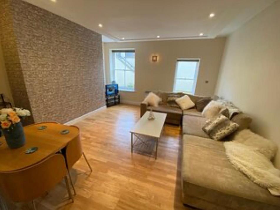 Easby Breakaways - **Modern Apartment 5 Mins From South Bay, Scarborough** Buitenkant foto